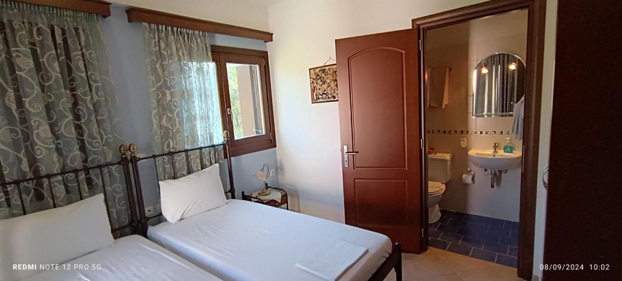 Evinos Village Resort Gefira Mpania Extérieur photo