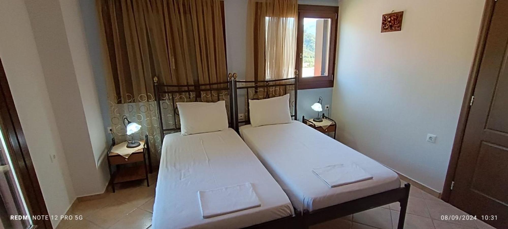 Evinos Village Resort Gefira Mpania Extérieur photo